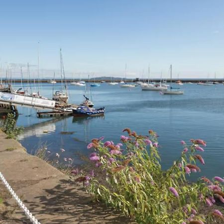 Lovely Sea Rooms, Easy Access To Centre & Airport Edinburgh Buitenkant foto