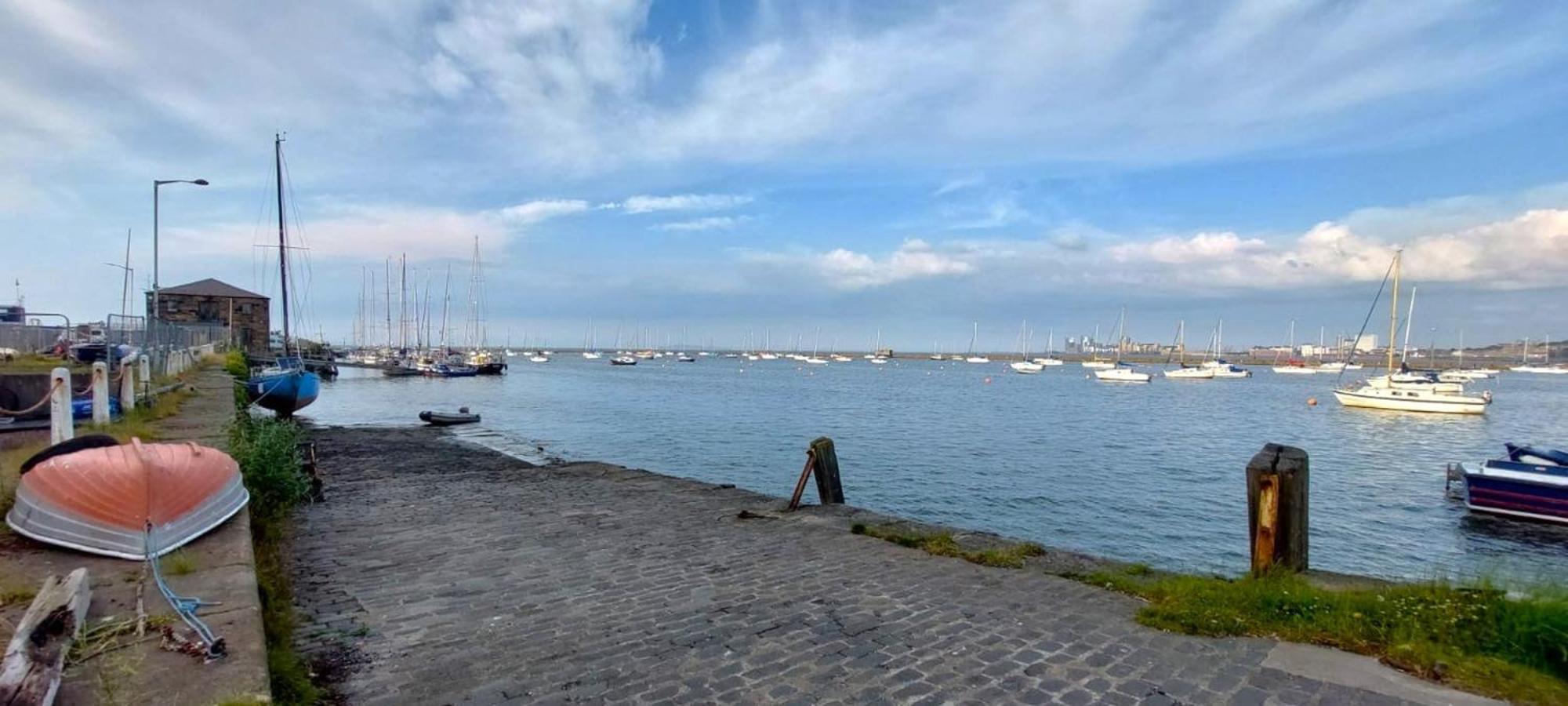 Lovely Sea Rooms, Easy Access To Centre & Airport Edinburgh Buitenkant foto